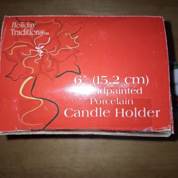 A Hallmark Holiday Traditions 6" Teddy Bear Candle Holder. Pre-loved - Picture 2 of 5